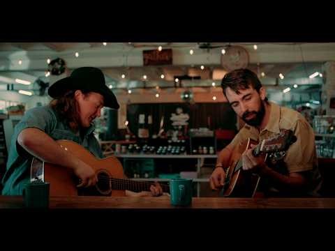 Mo Pitney & Jake Worthington - Wake Up And Smell The Country (Official Music Video)