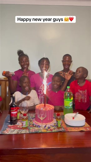 Happy new year 🎊 lovelies…May 2026 treat you well…#fyp #2026 #happynewyear2026 #newyearvibes