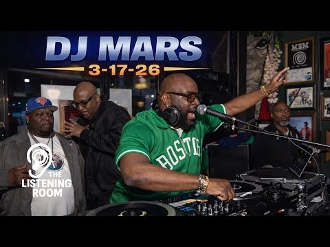 Party Rocker DJ Mars Sends the Crowd Into a Frenzy at The Listening Room