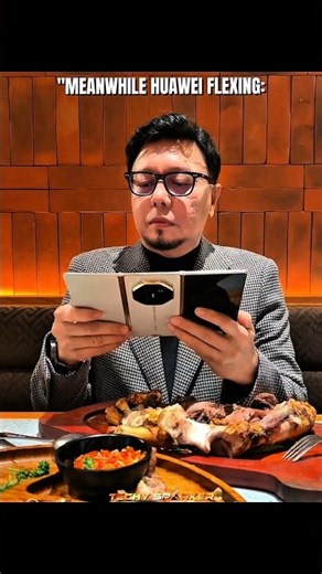 Huawei Flexing Foldable Aura ☠️ #huawei #huaweimatext2 #huaweimate20pro #upcomingphones