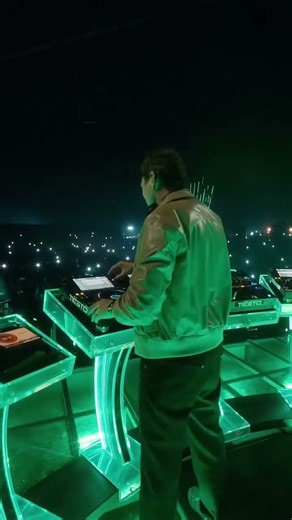 Tiësto – Insomnia (Disclosure 2025 Edit) Live at the Pyramids 🇪🇬✨