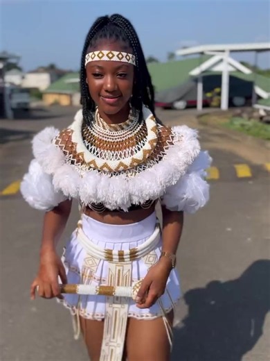 Zulu Culture | Isintu Our Culture! Cred:@Nomafu🎀 - #isintuourculture #ibhincakazi🥰🥰💃💃 #zulu #shembe #ubuntombi