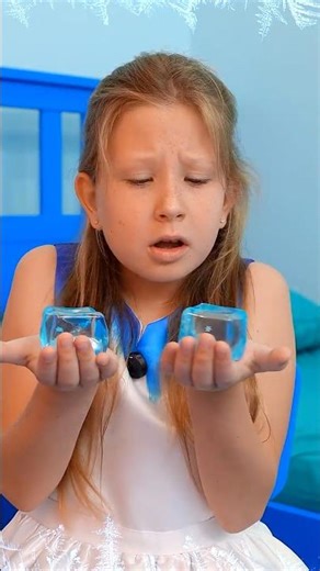 Ice vs Fire Princess ❄️🔥