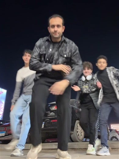 اقوي تيم علي التيك نوك 🔥💪 . . . #3motimon #foryou #viral #explore #foryoupage #trending #فتي_روبلوكس #مشاهير_روبلوكس