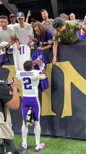Isaiah Rodgers Greets Fans after Vikings Win 🤝