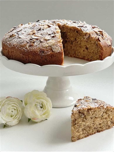 Hazelnut Cake Recipe with Chocolate Chips (7.5 inch)