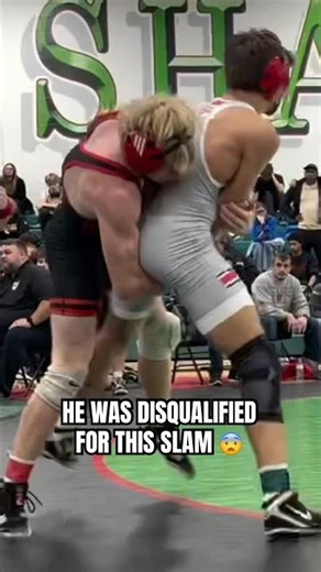 WILD WRESTLING MOVE 😳