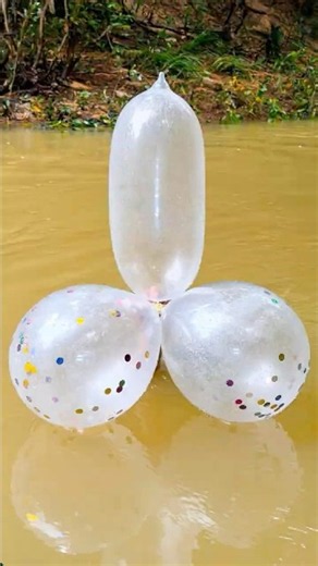 Swimming Hacks Using BALLOONS in the Stream #swimming #survival #streamer