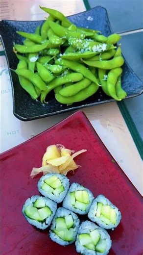 Best sushi place #miami #sushi #minivlog #aestheticvideos... #Shorts #jessiicabergmann