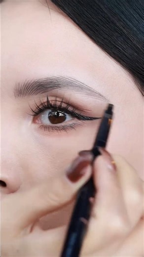 Beginner-Friendly Natural Eyebrow Tutorial | Soft & Elegant Brows for Chinese New Year Makeup