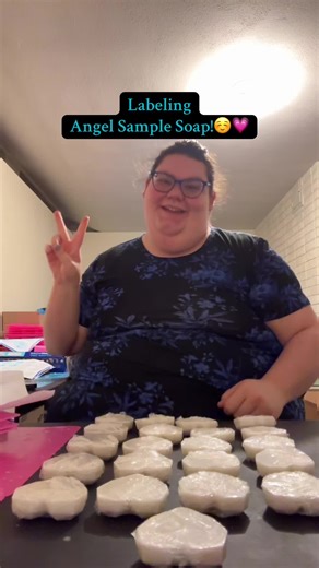 Labeling Angel Sample Soap!☺️💗 Available 1/12/26 in Valentines Sample Soap Collection! craftyslaughter.com