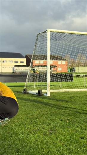 1v1 Goalkeeper Technique Training Tips