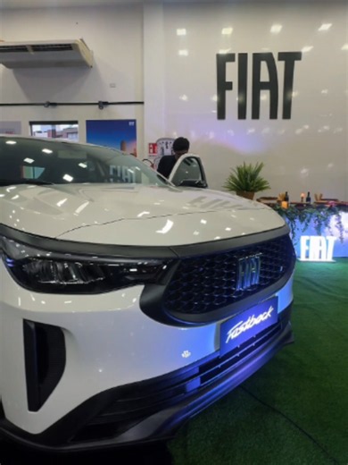 #EspacioEmpresarial | Te presentamos el Fiat Fastback, la combinación perfecta entre la robustez y altura de un SUV, con la sofisticación y deportividad de un Coupé. Creado meticulosamente para quienes disfrutan del camino tanto como del destino. ¿Qué te espera a bordo? * Pantalla de conectividad avanzada y cluster digital. * Máxima seguridad con asistencias inteligentes a la conducción. * Confort premium en cada detalle del habitáculo. Dejá atrás lo de siempre y subite al próximo nivel de Fiat.