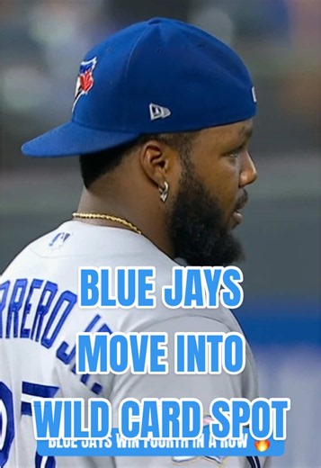 GETTING HOT AT THE RIGHT TIME 🥵 The Jays now sit in the third wild card spot as they hold the head-to-head tiebreaker over the Guardians 🫡 #bluejays #bluejaysonsn #mlb #baseball #louisvarland