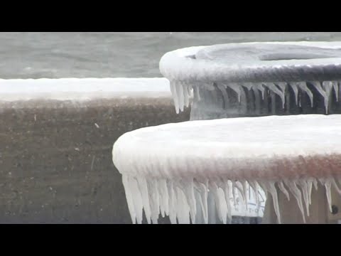 Dangerous cold and snow slam large swaths of U.S.