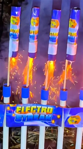 Fireworks / Rockets Electro Streak Whistle Rocket | Great Demo Pryo Experiment #fireworks #shorts