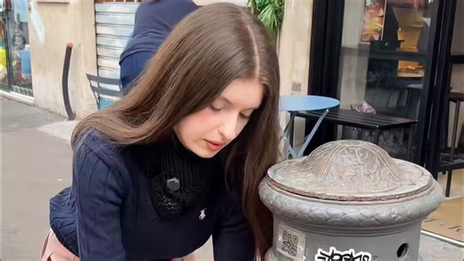 水干净吗用英语怎么说？干净不代表可以喝啊😱