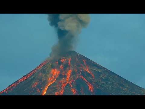 Fuego Volcano ERUPTS Twice at Sunrise! Glowing Lava, Dark Ash & Near Pyroclastic Flow (Oct 16, 2026)