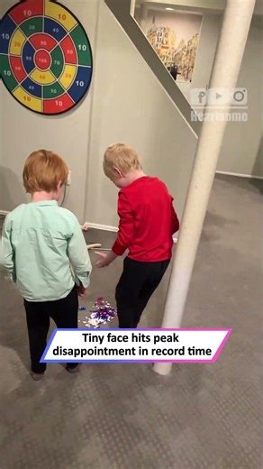 Kid’s Confetti Trick Fails Instantly—A Hilarious Lesson in Gravity|| Heartsome 💖