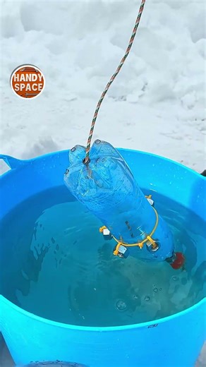 This Device from a Bottle, Ball and Rope Gets Water!