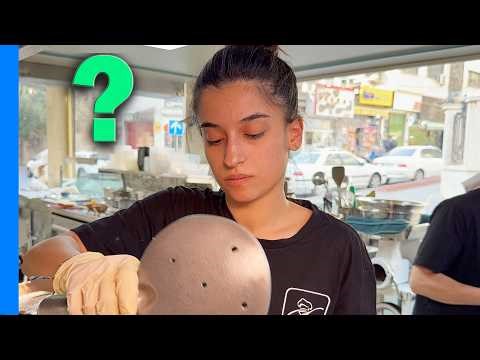 Iran’s Most Loved Food Lady Cooks During War…🔥 She Refused to Stop