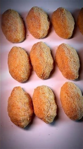 🐟 Fish patties made from salmon and cod.