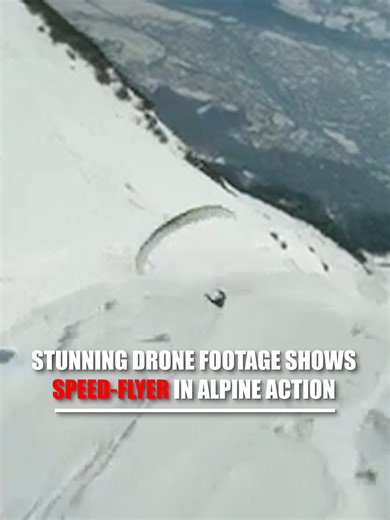 Speed-Flying Pilot David Andreev's Alpine Race