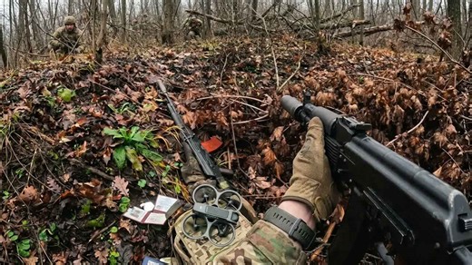 Watch Ukraine special forces hunt Russian infiltrators in the forest then destroy them