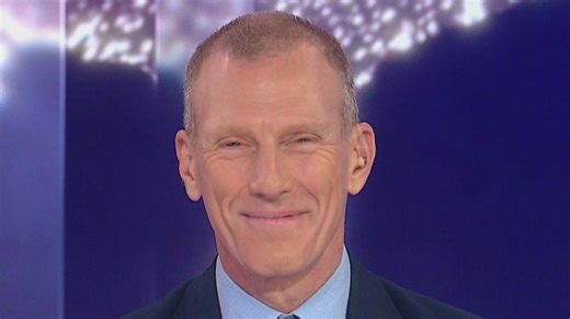 AI’s future growth ‘horrible and wonderful’ at same time: Author | Elizabeth Vargas Reports