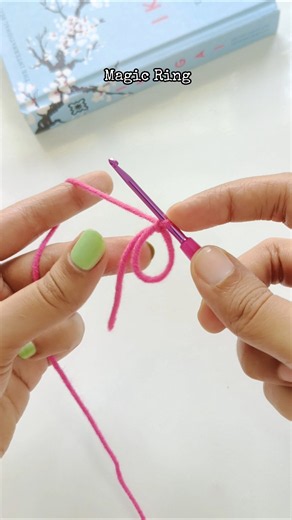 How to make magic ring in crochet #magicringcrochet #crochetstitchtutorial #crochetforbeginners