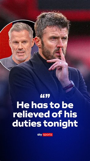 Jamie Carragher says Michael Carrick needs to be “relieved of his duties” as Man Utd boss ❌