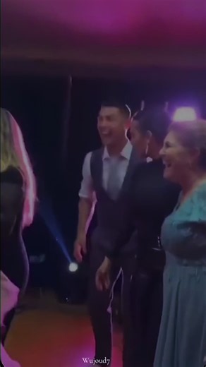 Georgina Rodriguez and Cristiano Ronaldo iconic duo: moments & style