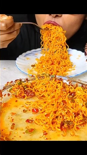 ASMR: Eating Biggest Momos and noodles eating challenge 🥟🍜 street food Maggie momo noodles Mukbang