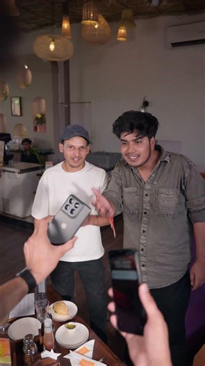 📱Moto G37 ने lagai कंजूस 🤨 dost ki वाट 🤓 #shorts