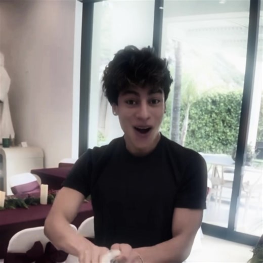 Ferran Edits: Embrace the Royalty Family Vibes