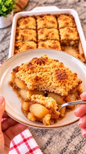 Apple Dump Cake! 🍎🍰 | #baking