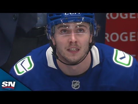 Canucks' Linus Karlsson Pots Rebound Five-Hole For Tying Goal vs. Kraken