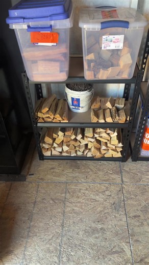 #Getsmoked #pellets#woodchips#Bandera#makingbacon