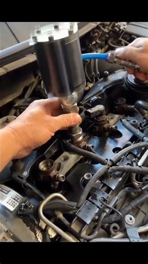 "How to quickly Disassemble a Fuel injection Pump" #repair #mechanic #fyp