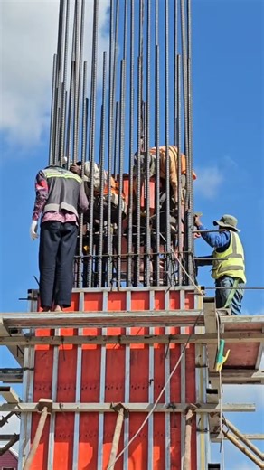The Secret to Strong Concrete Columns #shorts #construction #building #civilengineering #Viral Video