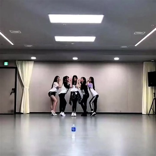 IZ*ONE Rumor - Kpop Song & Dance Guide