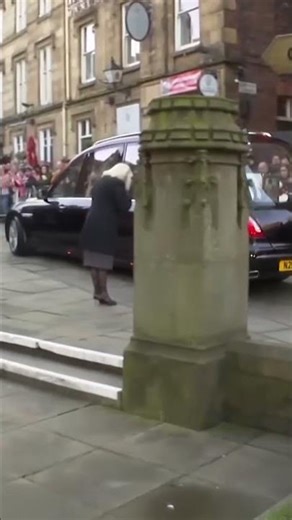 Liam Gallagher, David Beckham attend Stone Roses bassist Mani's funeral