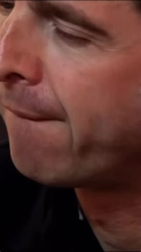 Noel Gallagher - Wonderwall (Acoustic Cover)