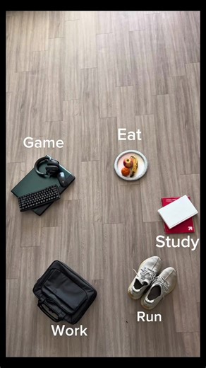 Taking care of priorities first obviously.. #alienware #gamersoftiktok #gamerentiktok #gamingontiktok #weekend