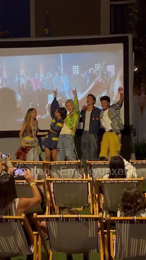 cantando Camp Rock 3 #concert #funny #disneychannel #nickelodeon #camprock3 #hudsonstone