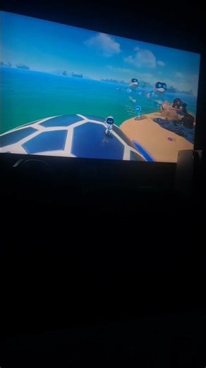 Astro bot Performs The lion sleeps tonight in Turtles in Trash #turtlemoon