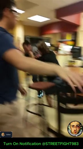 🚨SUBWAY FIGHT🥊They broke the glass… it’s going to cost them more than their meal.