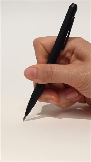 This Pen Makes You Snap It From the Side to Use It