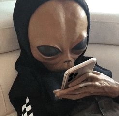 🇷🇺 Kirill Dmitriev, Putin's top economic diplomat and key U.S.-Russia backchannel, just posted an alien meme.On UFO disclosure day.We're all the alien right now.