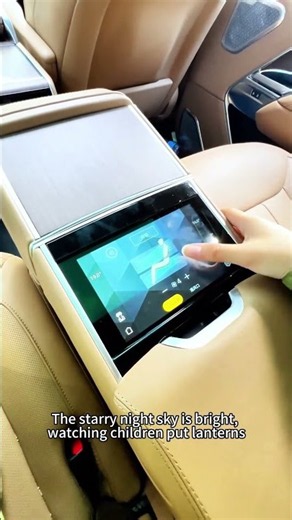 2026 Range Rover Autobiography: Upgrading from a 5-seater to a 4-seater executive center console—...